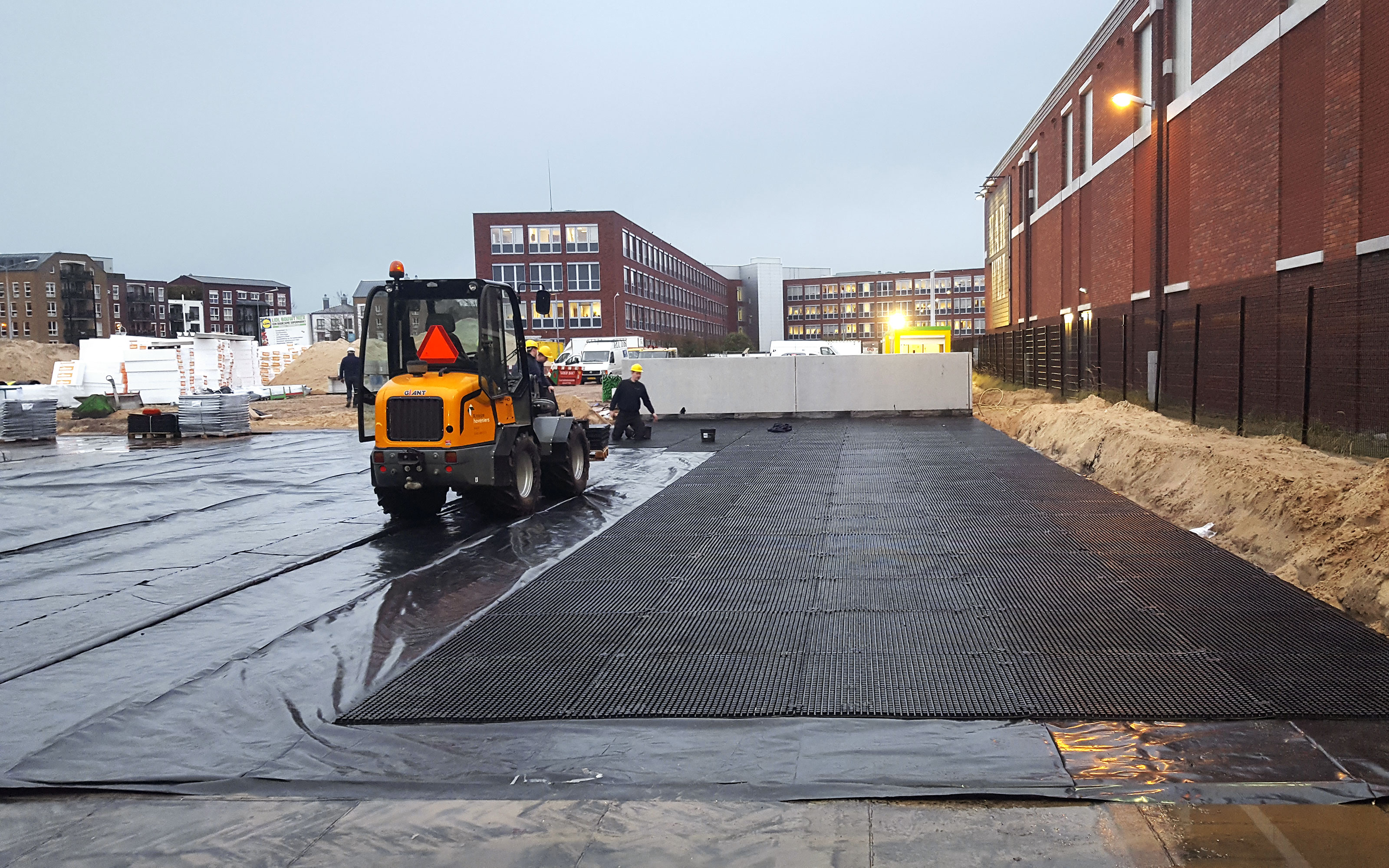 Building site with visible layers of the system build-up